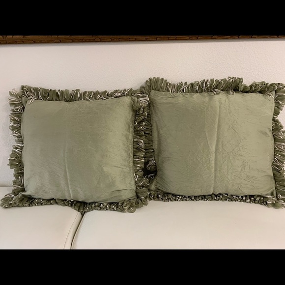Green Fringed Throw Pillows - Picture 2 of 9